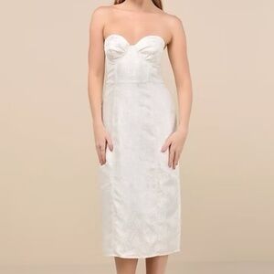 NWT Lulus “Adena” Ivory Strapless Jaquard Midi Dress